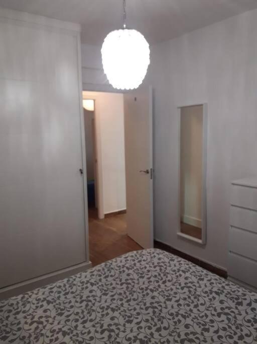 Piso Reformado 3 Habitaciones เซบีญา ภายนอก รูปภาพ